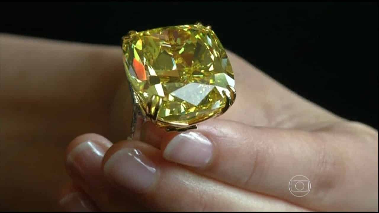  Кольори діамантів: походження, характеристики та ціни